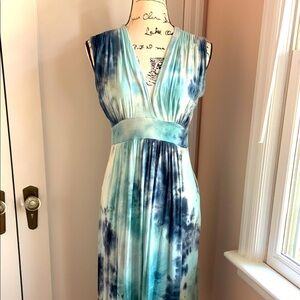 Veronica M knit midi dress